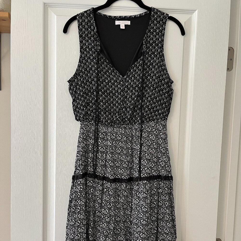 Pre-Owned Womens LC Lauren Conrad Dress Fit&Flare Sleeveless Size X-SMALL XS